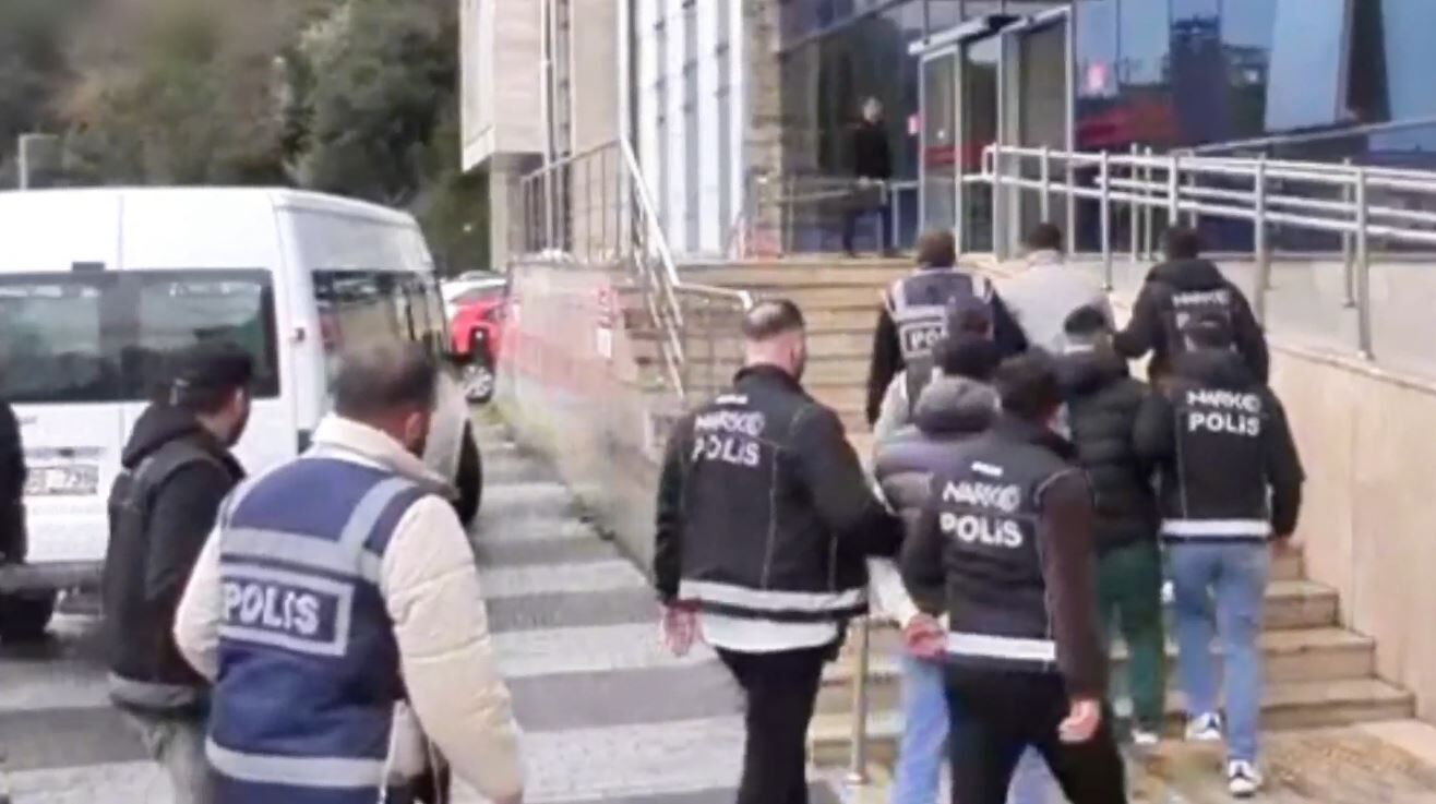 59 I L D E 23 T O N U Y U S T U R U C U I L E 12 M I L Y O 1248797 371531