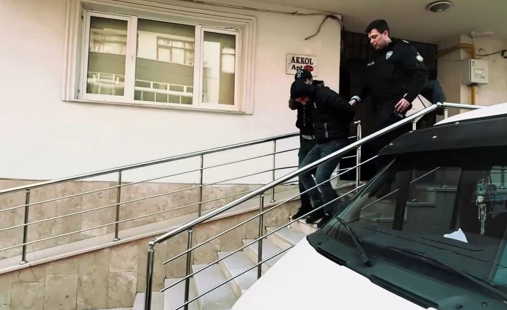 67 I L D E U Y U S T U R U C U O P E R A S Y O N L A R I 349 T U 1258137 374367