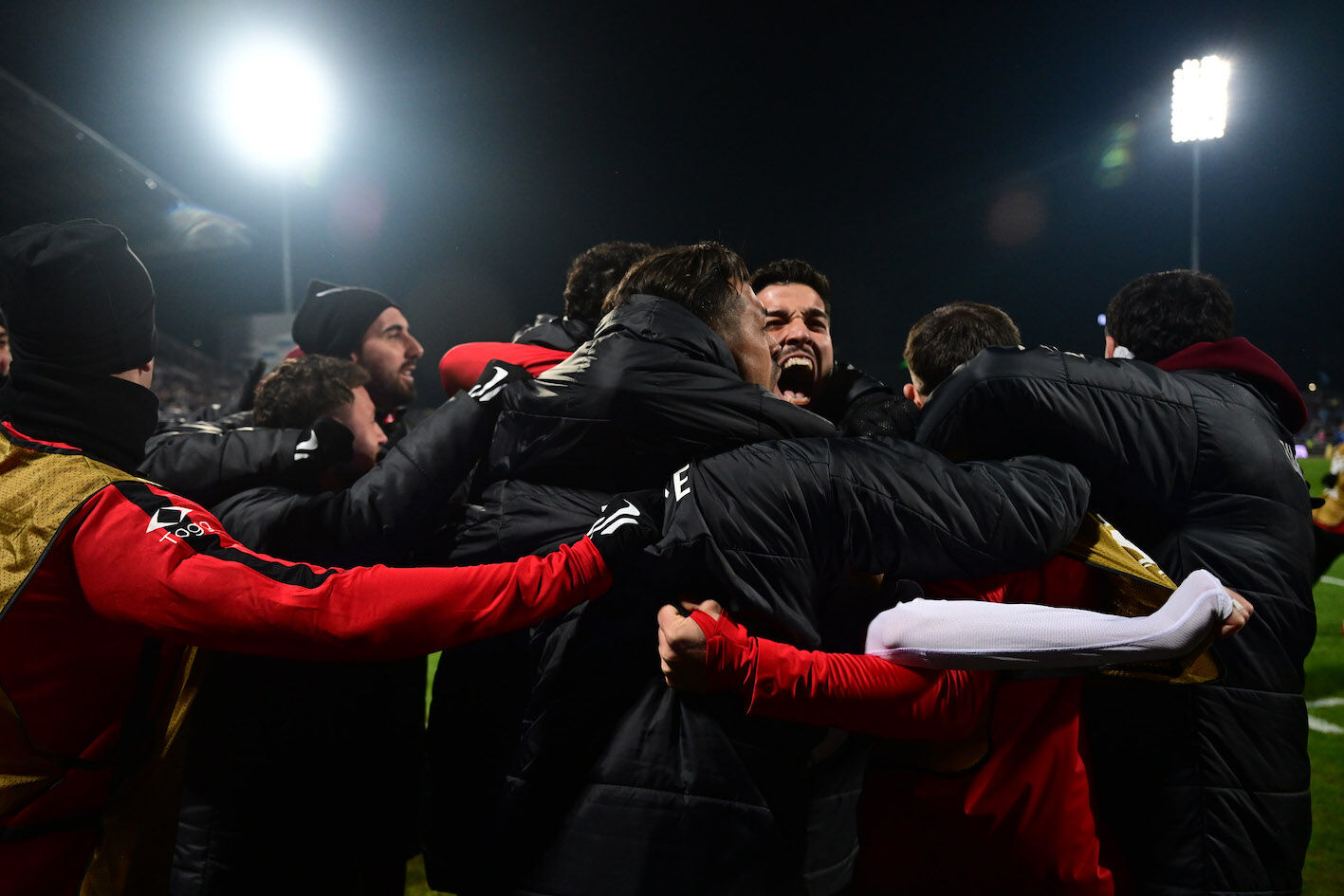 A M I L L I F U T B O L T A K I M I 24 Y I L S O N R A D U N Y 1238548 368390