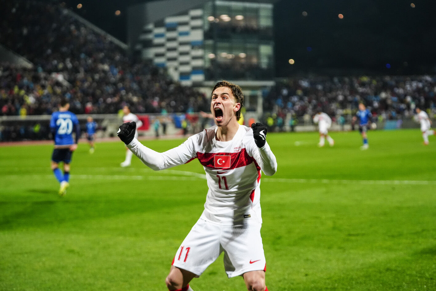 A M I L L I F U T B O L T A K I M I 24 Y I L S O N R A D U N Y 1238552 368390