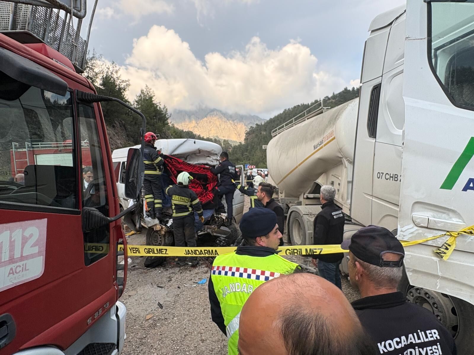 A N T A L Y A D A T I R I L E M I N I B U S C A R P I S T I 7 O 1251195 372310