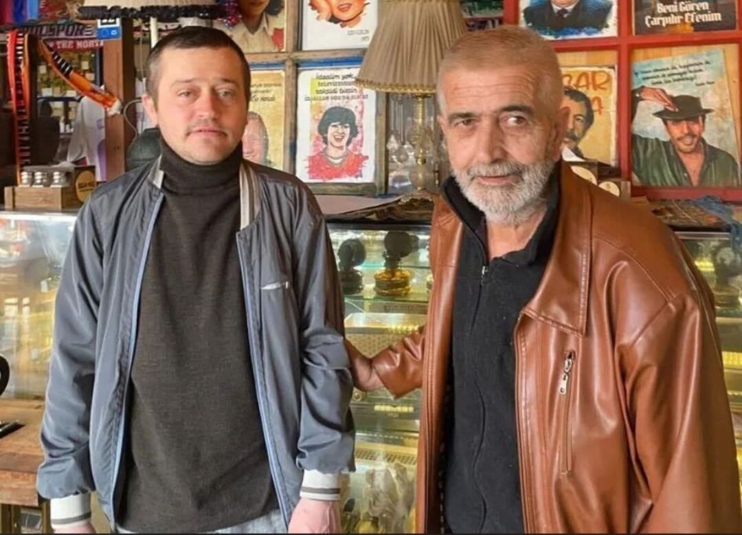 A Y N I E V D E 11 Y I L A R A Y L A K A R B O N M O N O K S I T F 1258489 374465