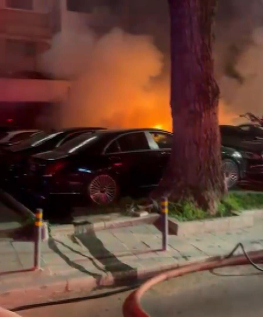 B E S I K T A S T A A R A C K I R A L A M A S I R K E T I N D E Y A N 1246645 370865