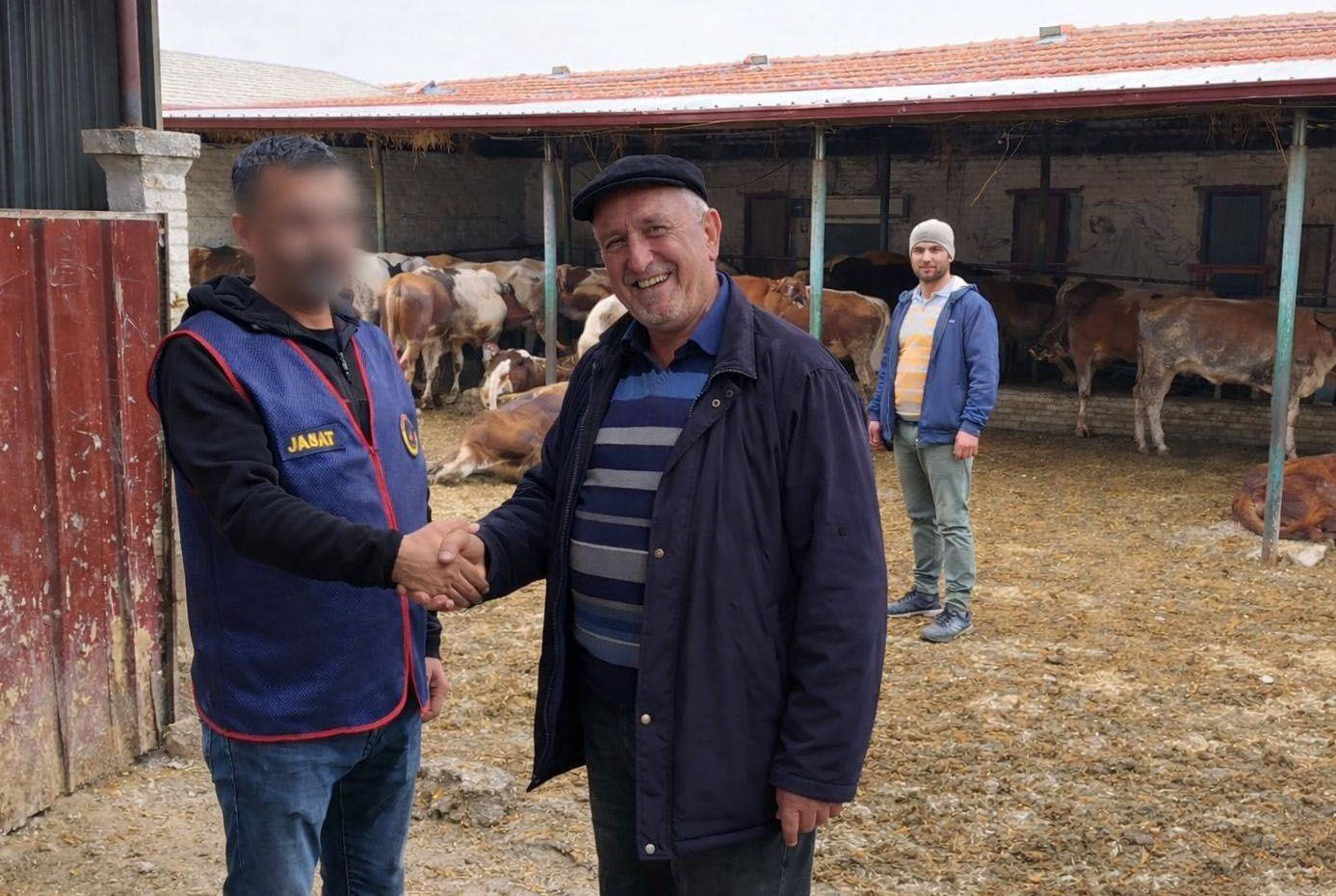 C O B A N L A R I H A M A M A G O T U R U P 5 M I L Y O N L I R A 1265053 376570