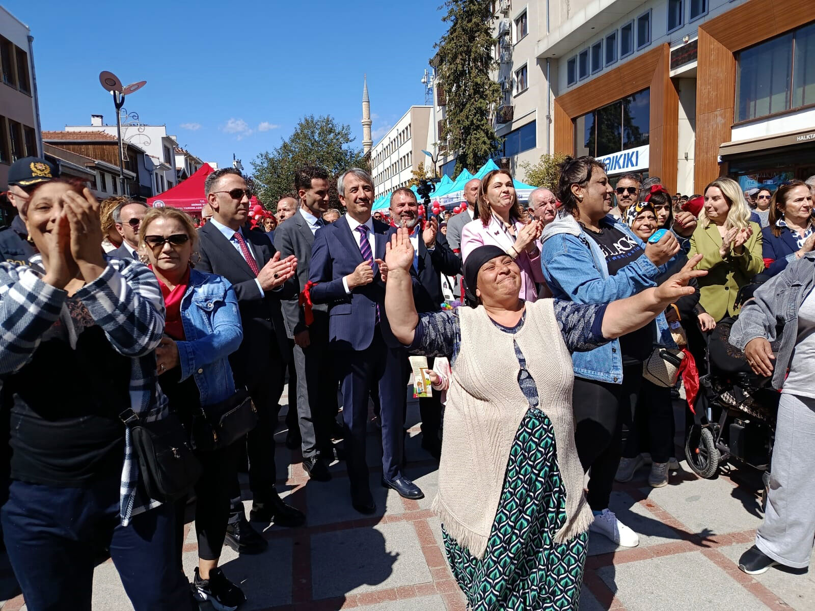 E D I R N E’ D E D U N Y A R O M A N L A R G U N U R E N K L I G O R 1250816 372181