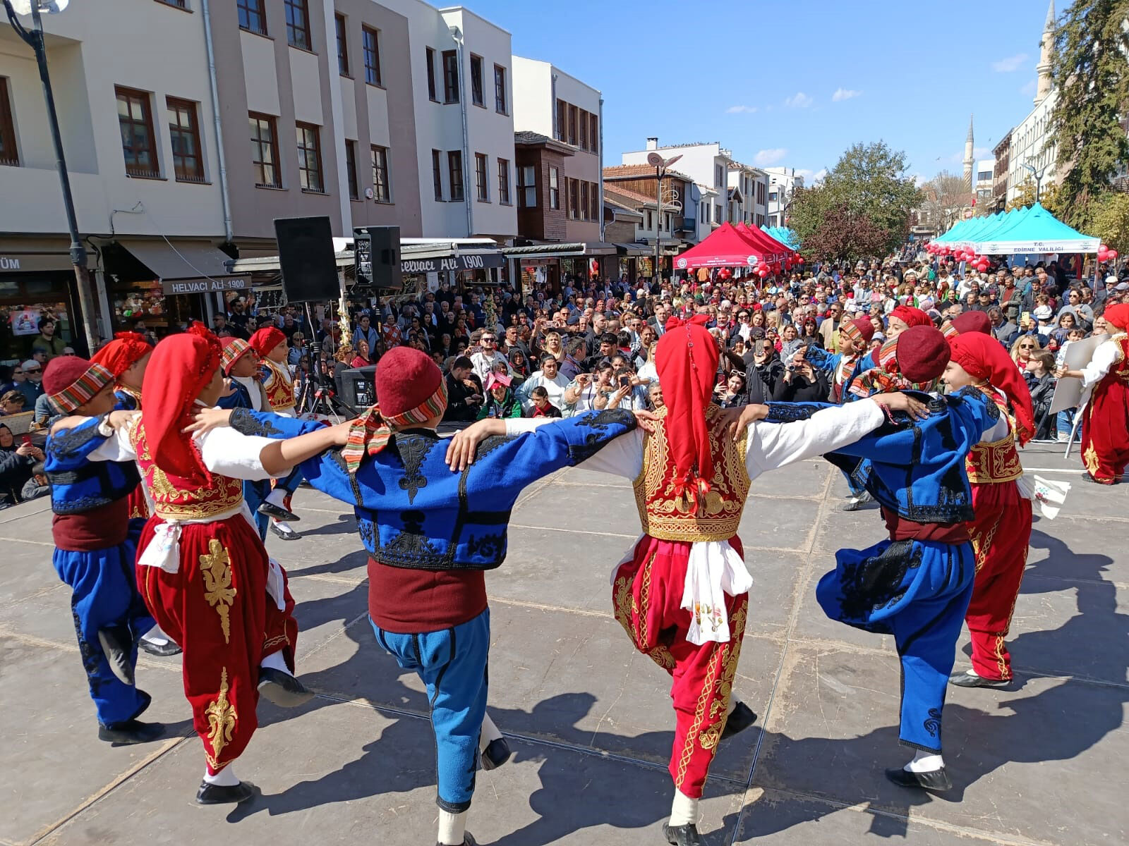 E D I R N E’ D E D U N Y A R O M A N L A R G U N U R E N K L I G O R 1250817 372181