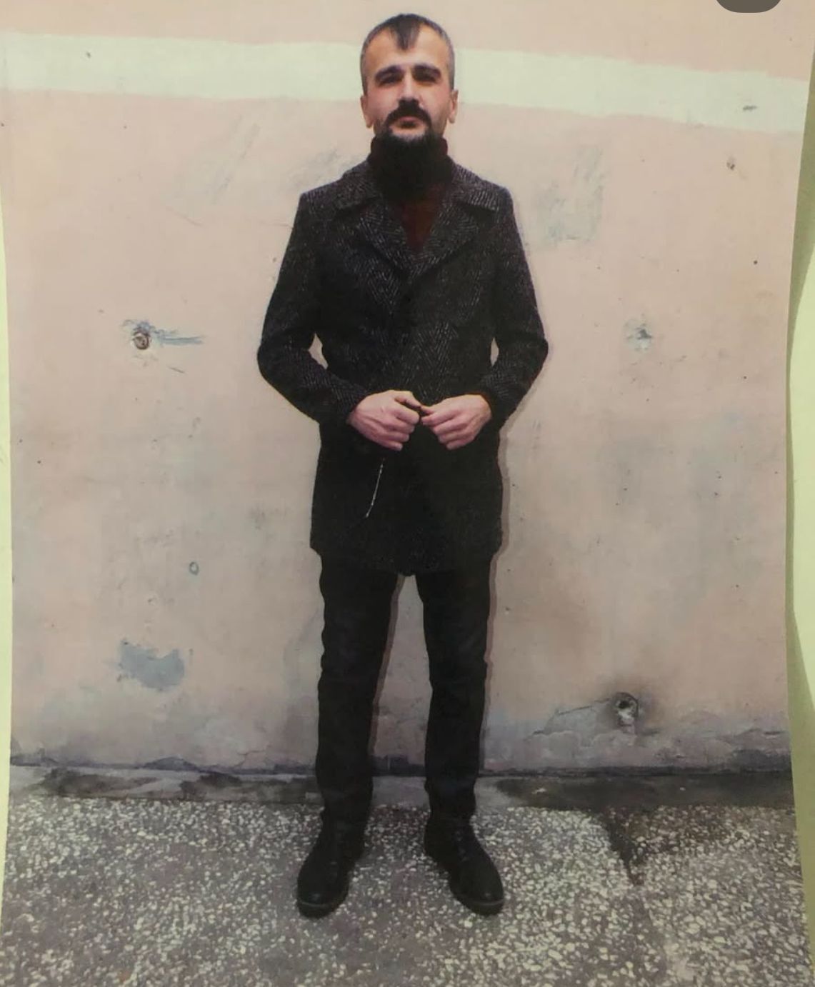 E S I N I 25 B I C A K D A R B E S I Y L E O L D U R E N K A D I N A 1262812 375844