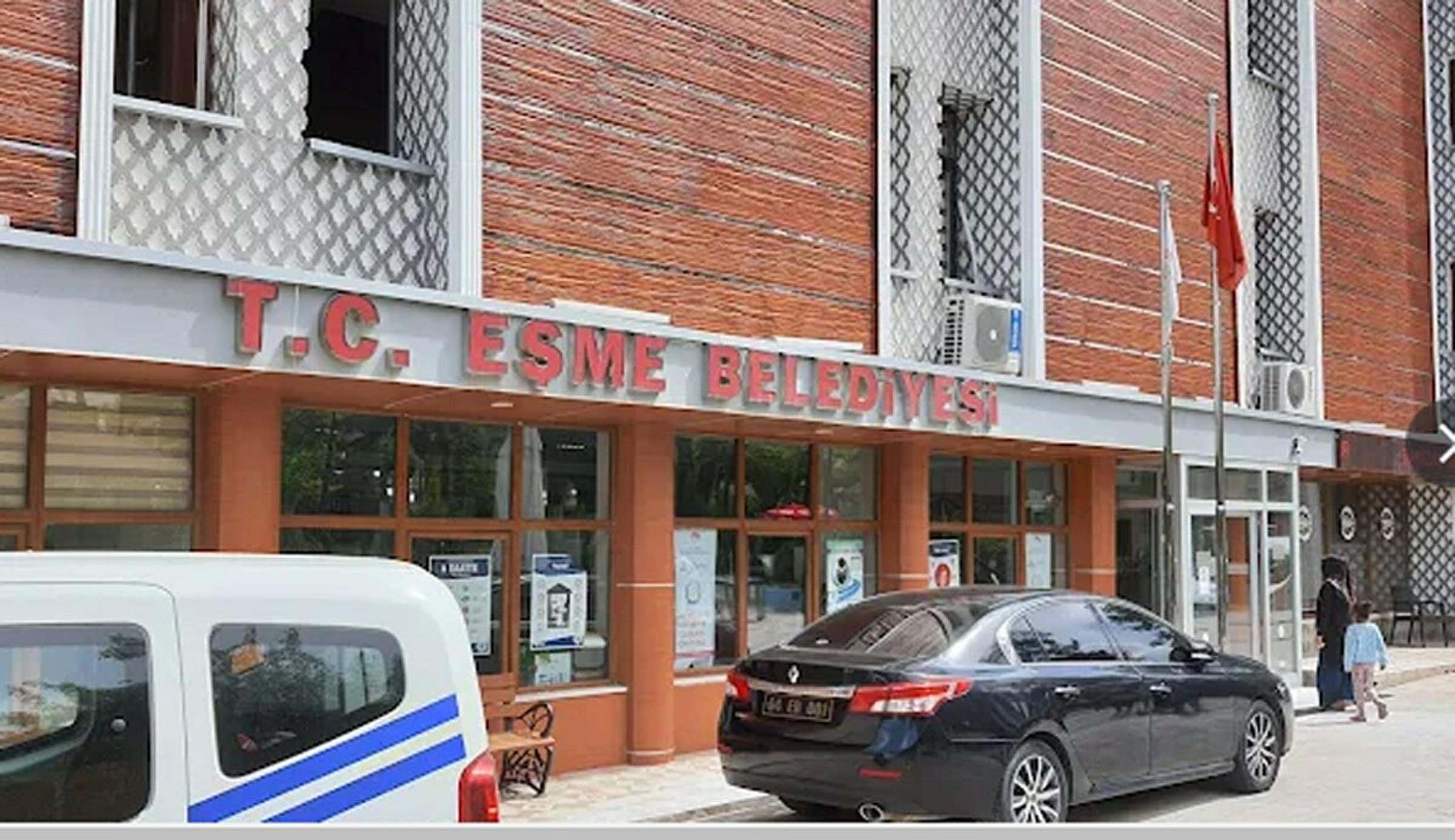 E S M E B E L E D I Y E S I N E I R T I K A P S O R U S T U R M A S 1264448 376390