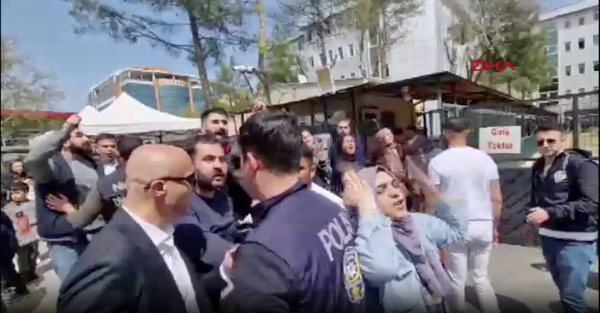 Ekran Resmi 2026 04 16 12.11.02-1