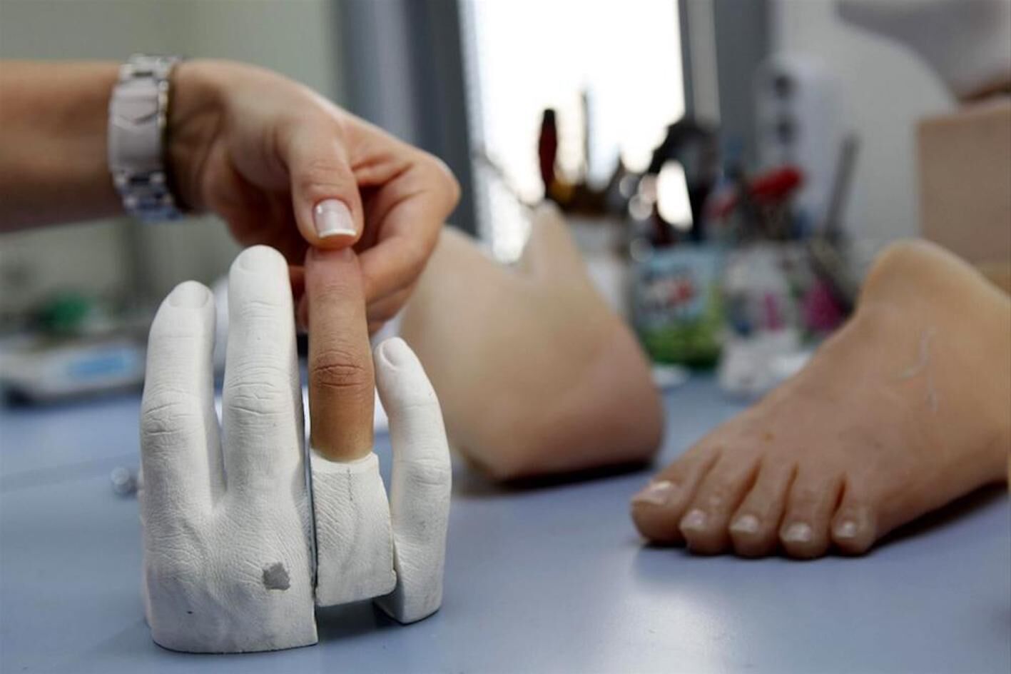 G A Z I L E R I H A Y A T A B A G L A Y A N M E R K E Z 1285300 382421