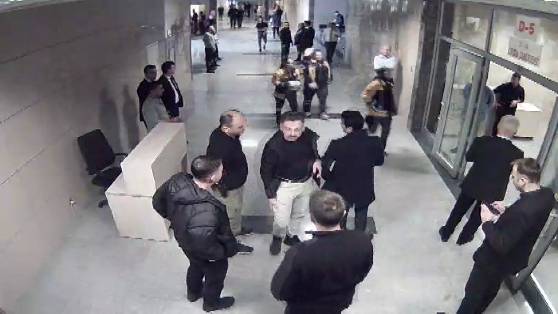 H A K I M I O D A S I N D A S I L A H L A V U R A N S A V C I A S K 1243209 369873