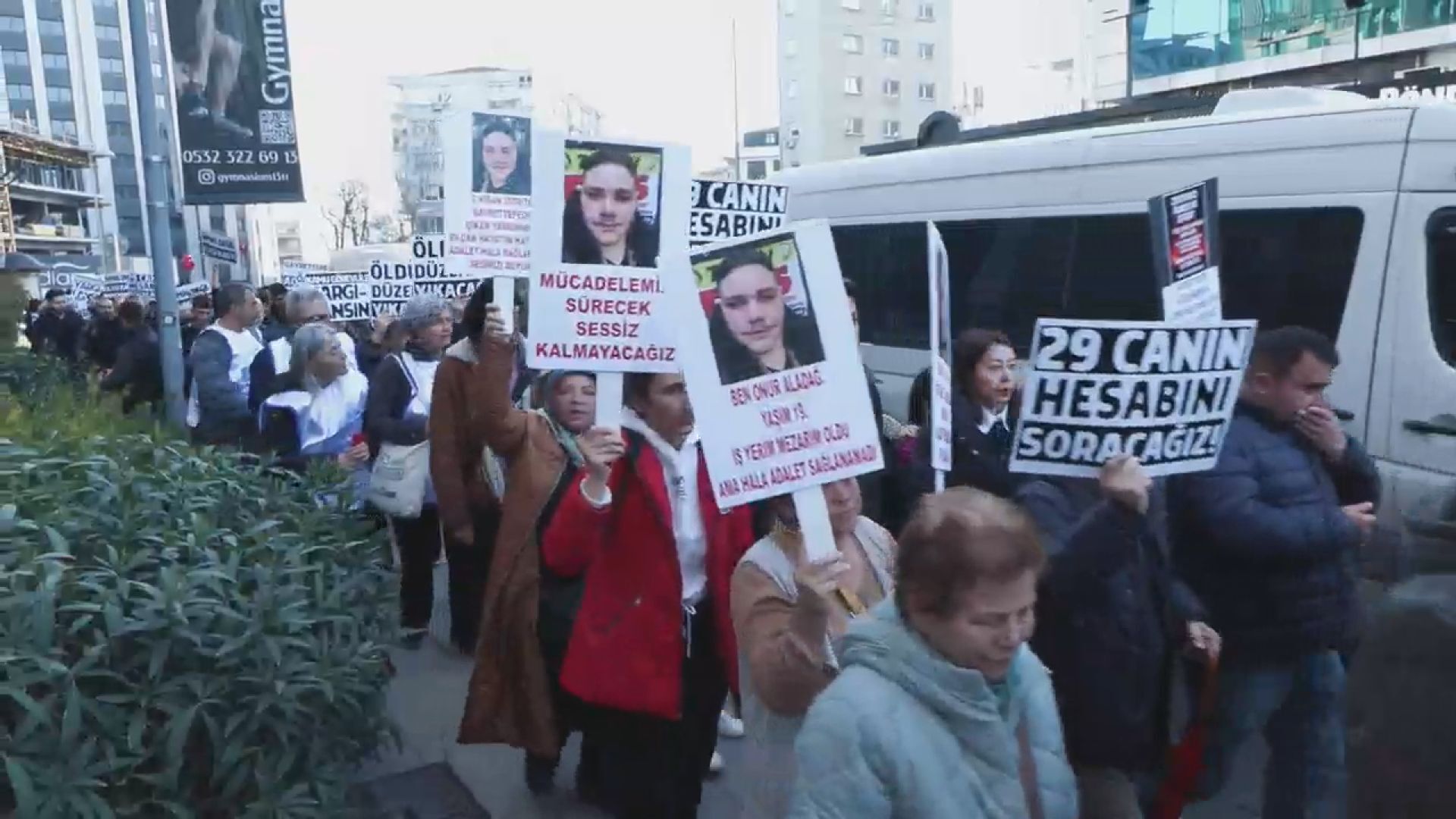 I S T A N B U L B E S I K T A S T A G E C E K U L U B U N D E K I 1241965 369507