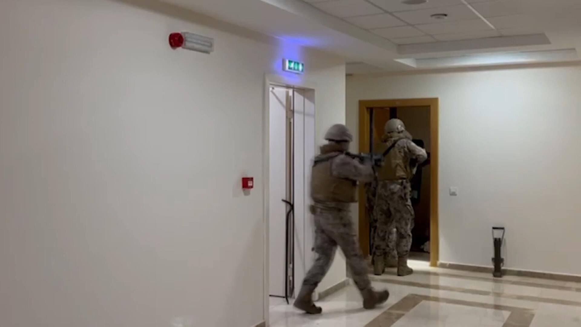 I S T A N B U L D A D E A S O P E R A S Y O N U 17 G O Z A L T I 1248232 371345