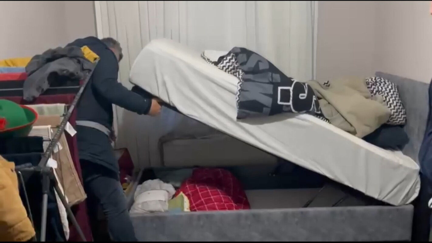 I S T A N B U L D A F U H U S O P E R A S Y O N U 9 K I S I T U 1245465 370552