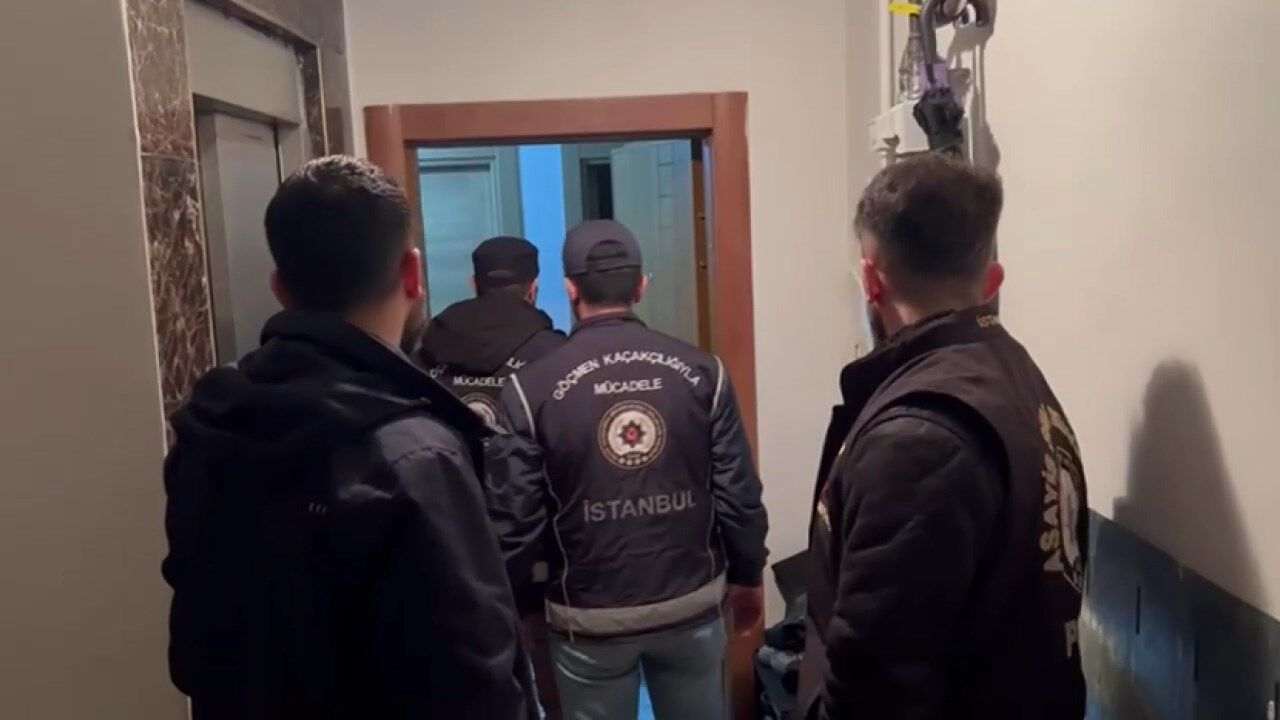 I S T A N B U L M E R K E Z L I 6 I L D E S A H T E B E L G E L E R L 1246707 370887