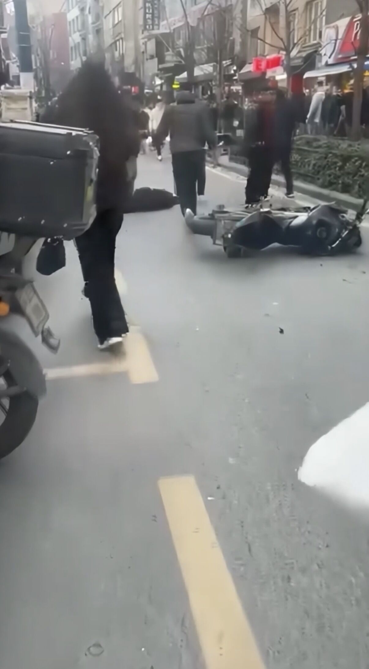 K A G I T H A N E’ D E 16 Y A S I N D A K I E H L I Y E T S I Z S U R 1259640 374838