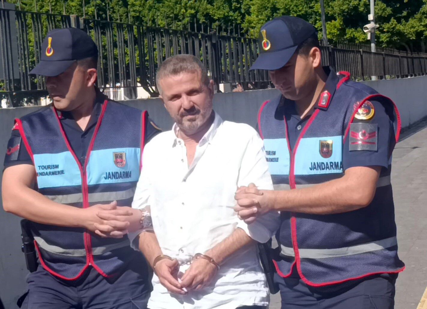 M A N A V G A T B E L E D I Y E S I N E Y O N E L I K S O R U S T U R M 1273665 379096