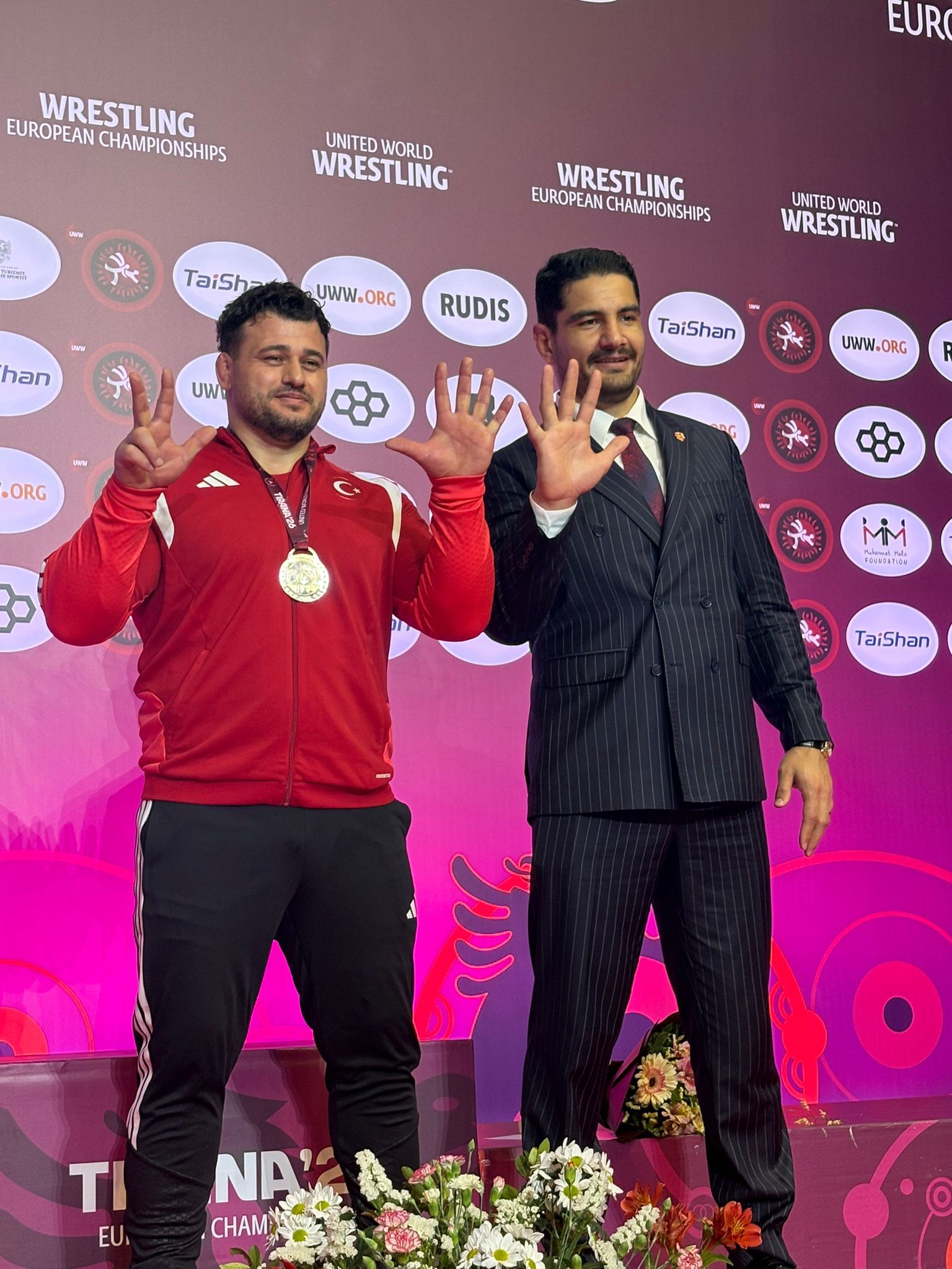 M I L L I G U R E S C I R I Z A K A Y A A L P S O Z U M U T U T T U 1271777 378530