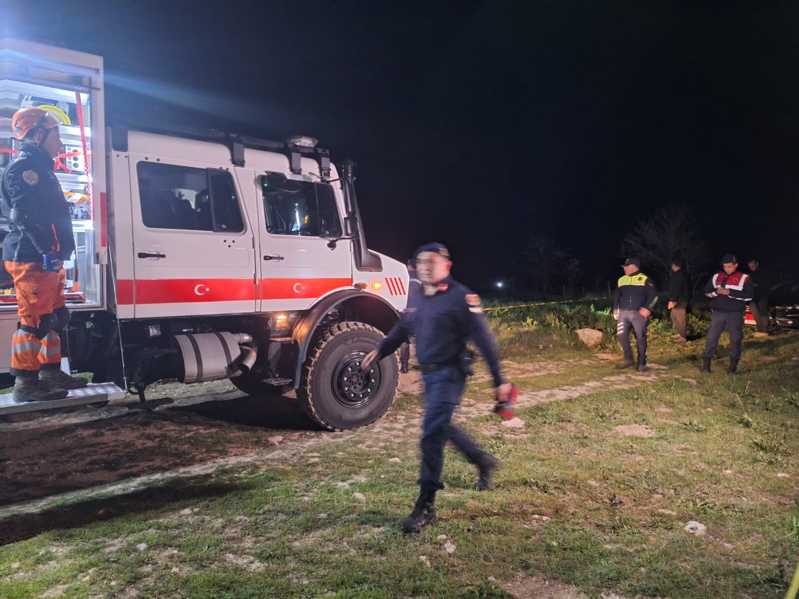 M S B E G I T I M U C U S U Y A P A N A G I R N A K L I Y E H E L 1271822 378547