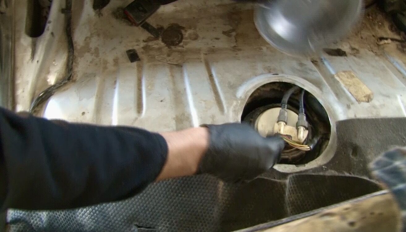 O T O M O B I L I N Y A K I T D E P O S U N D A N 48 K I L O S I V I 1256745 373974