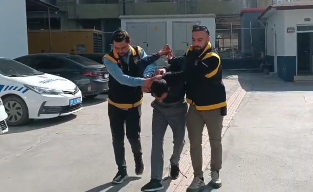 S A T I R L A B I R S A A T T E 3 K I S I Y I Y A R A L A D I 1272176 378650