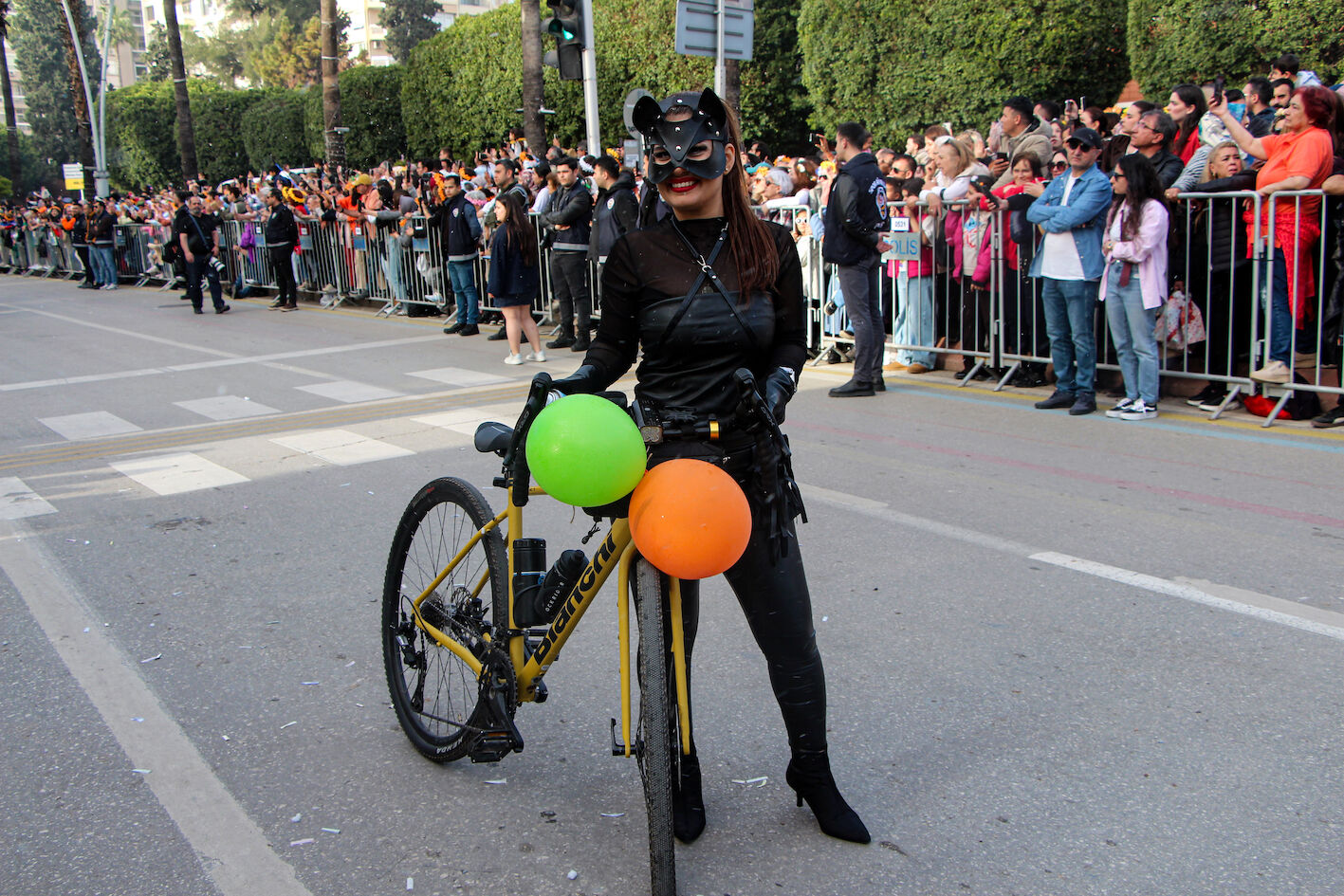 U L U S L A R A R A S I A D A N A P O R T A K A L C I C E G I K A R N A 1245119 370452