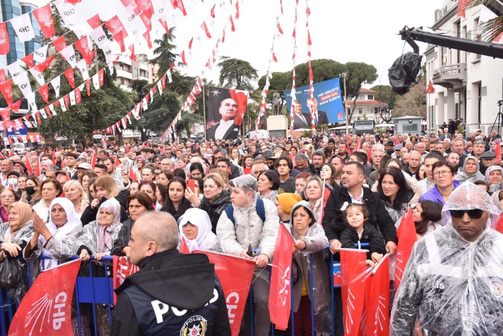 Özgür Özel: Cumhur İttifakı'nın Karşısında Kardeşlik İttifakı Var