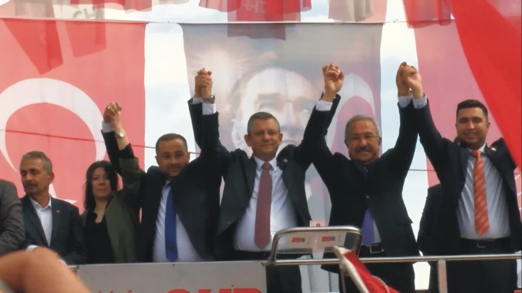 Özgür Özel: Tayyip Bey Hatay'ı da Kandırmış, Osmaniye'yi de Kandırmış