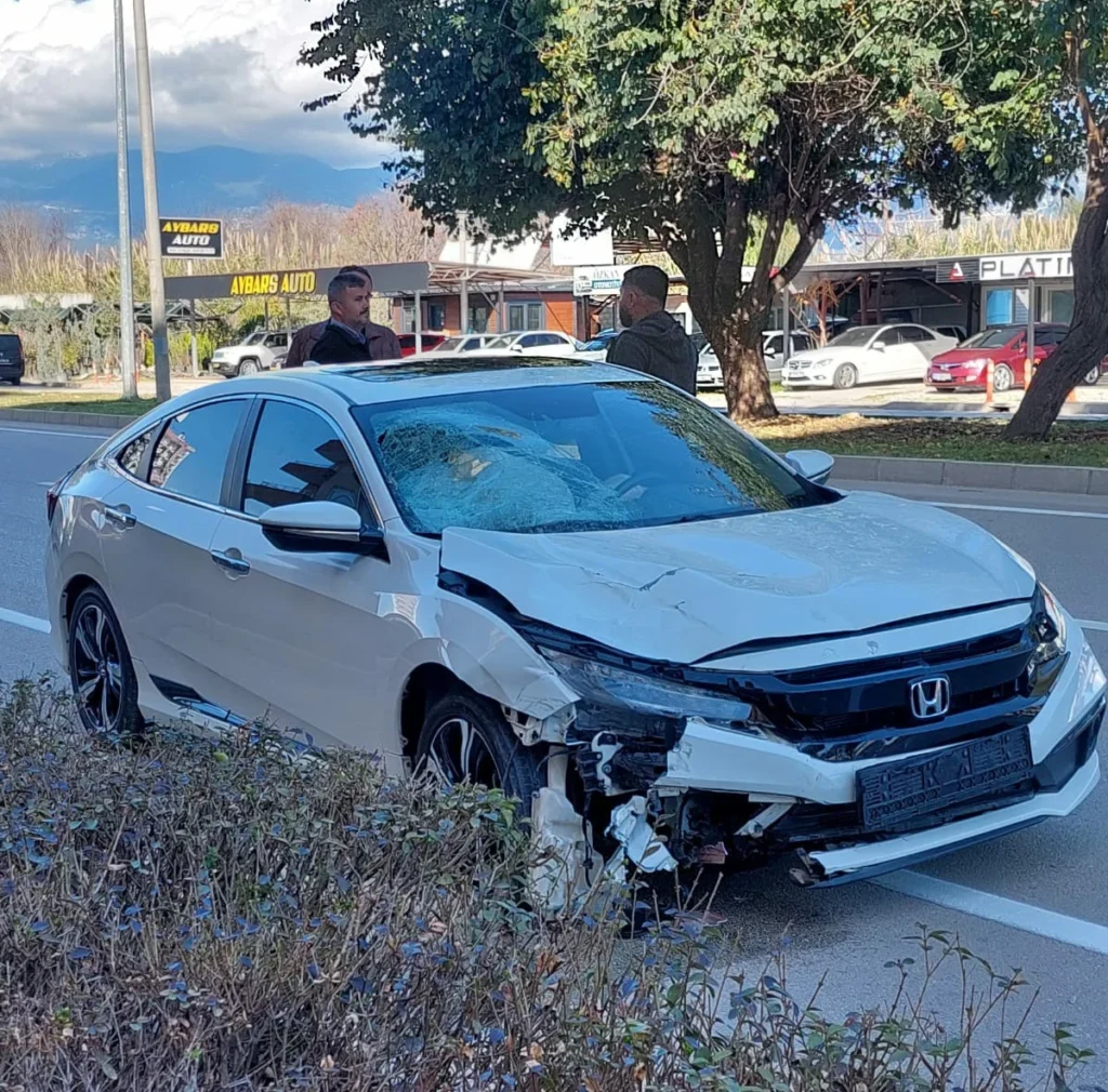 Kumluca'da 17 yaşındaki Sürücünün Kullandığı Otomobilin Çarptığı Motosikletli Öldü