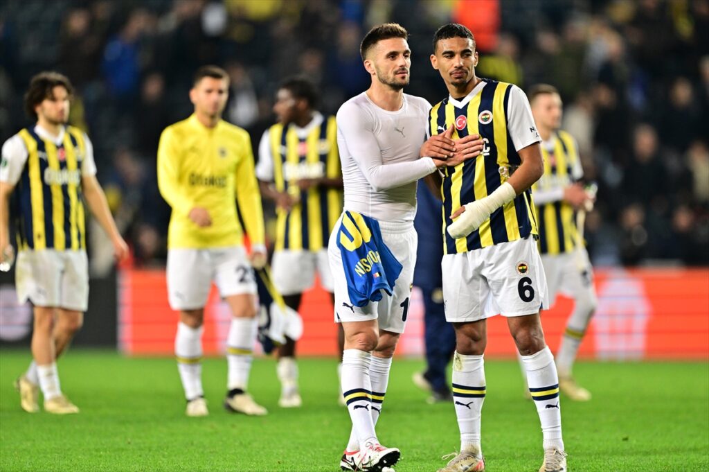 Fenerbahçe Çeyrek Finale Turladı