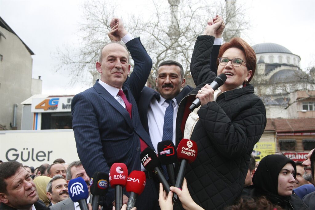 Meral Akşener: 31 Mart'a Kadar Emeklilere Zam Yap, Oylar Senin Olsun Erdoğan