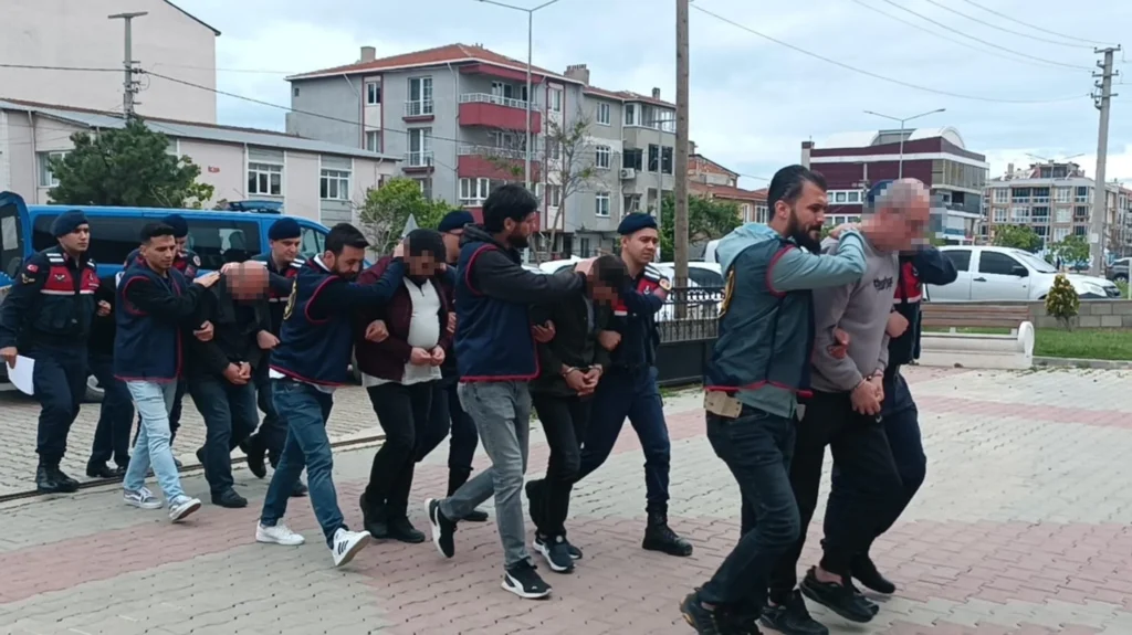 Tekirdağ'da Fuhuş Operasyonu: 2 Kadında Cinsel Yolla Bulaşan Hastalık Çıktı!