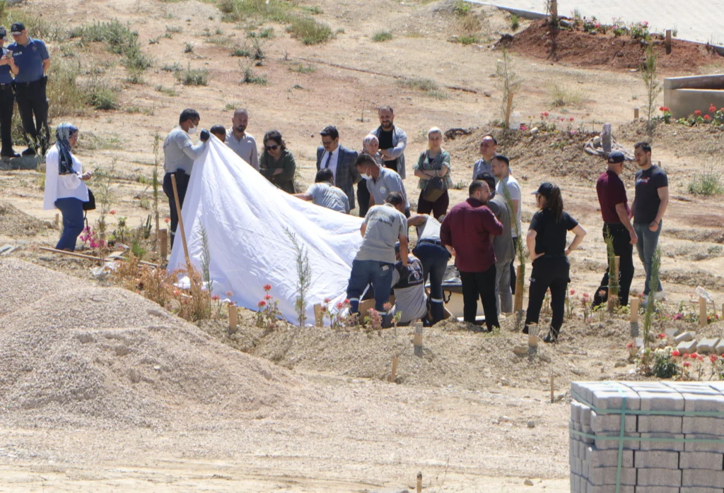 ABD’de Ölü Bulunan Sosyal Medya Fenomeni Yağmur’un Cenazesine Otopsi Yapılacak