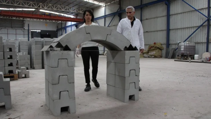 Türk Çiftin İcat Ettiği ‘Lego Beton’ Uçaksavar Mermilerine Meydan Okudu!