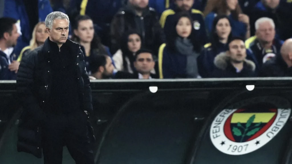 Aziz Yıldırım Bugün Fenerbahçe Başkan Adaylığını Açıklayacak