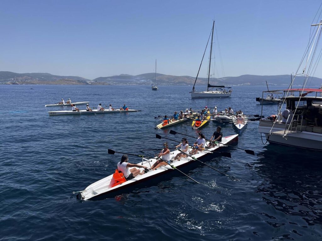 Bodrum'da Heykel Sanatçılarının Eserleri Deniz Altında Sergileniyor